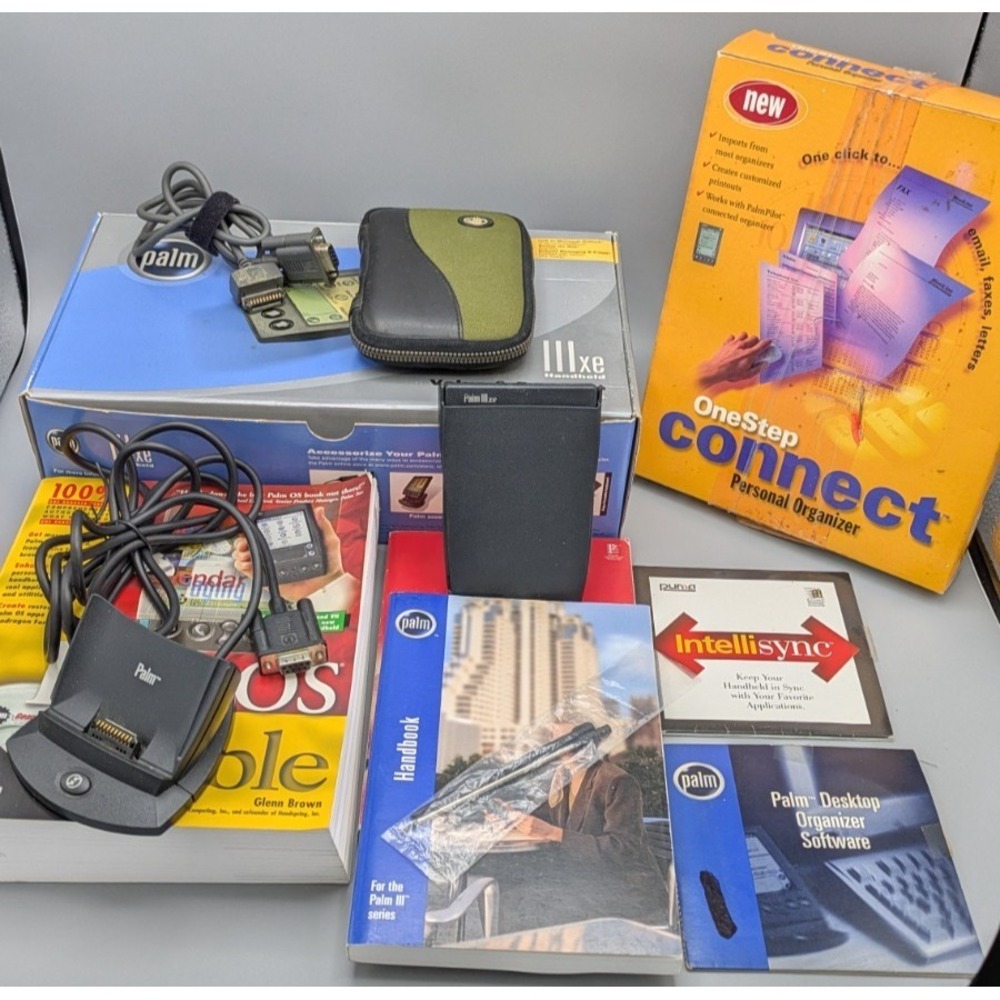 Vtg 2000s PALM IIIxe Personal Handheld Organizer Case Cover Books Software WORKS